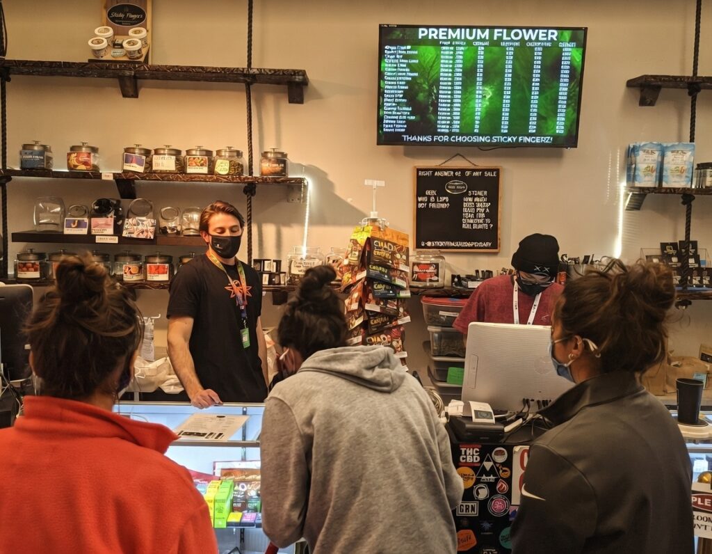 dispensary Elyria-Swansea Denver interior