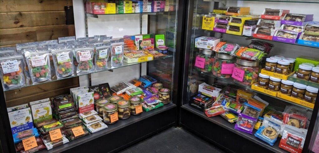 Best Edibles Near me in Denver - Sticky Fingerz. Sticky fingers