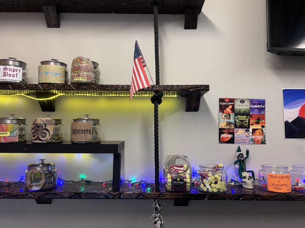 pre-rolls denver- Sticky Fingerz Dispensary. Sticky fingers a denver dispensary